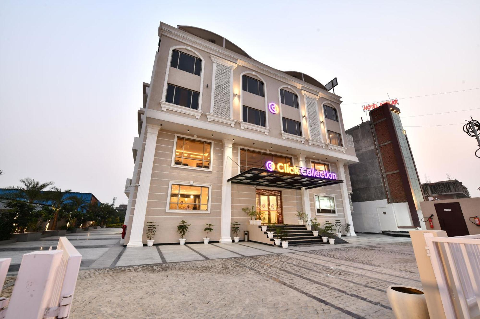 Click Collection Grand Gateway Varanasi Exterior foto